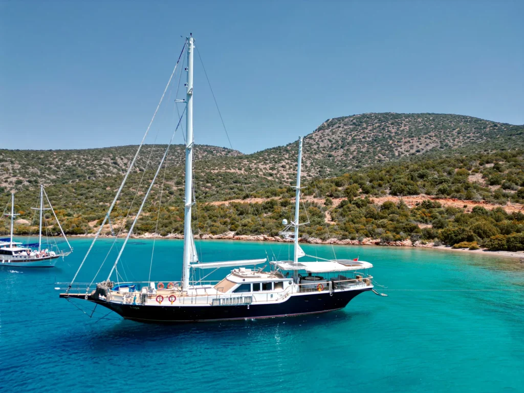 Motorsailer Luja