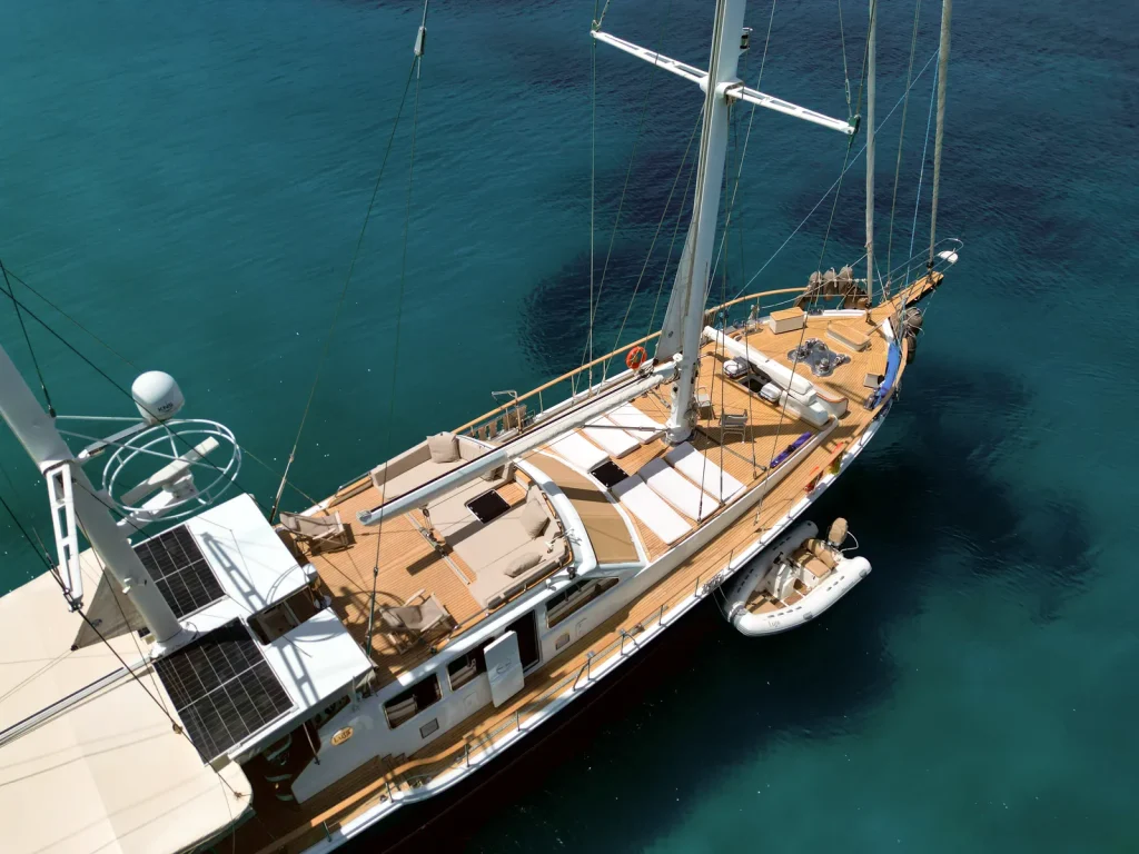 Motorsailer Luja