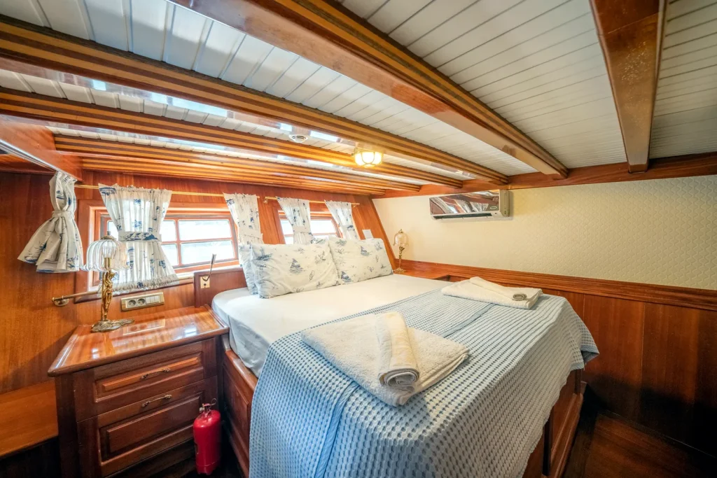 Gulet Admiral
