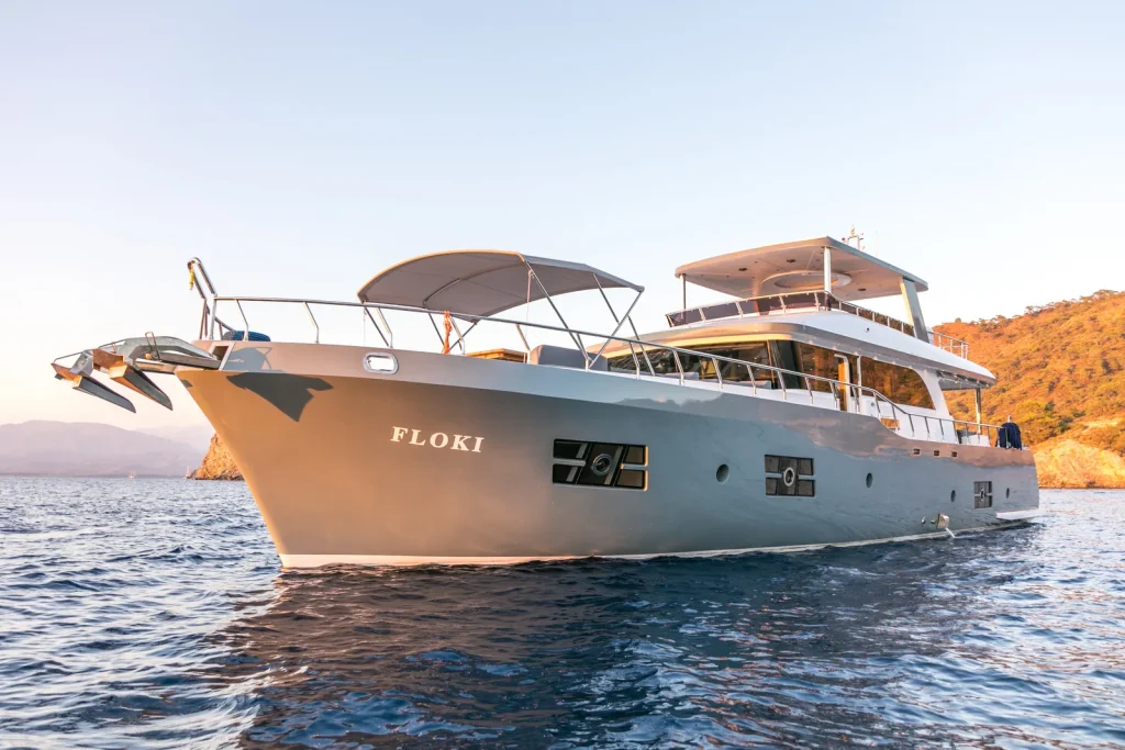 Motor Yacht Floki