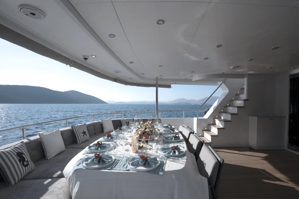 Motor Yacht Princess Melda