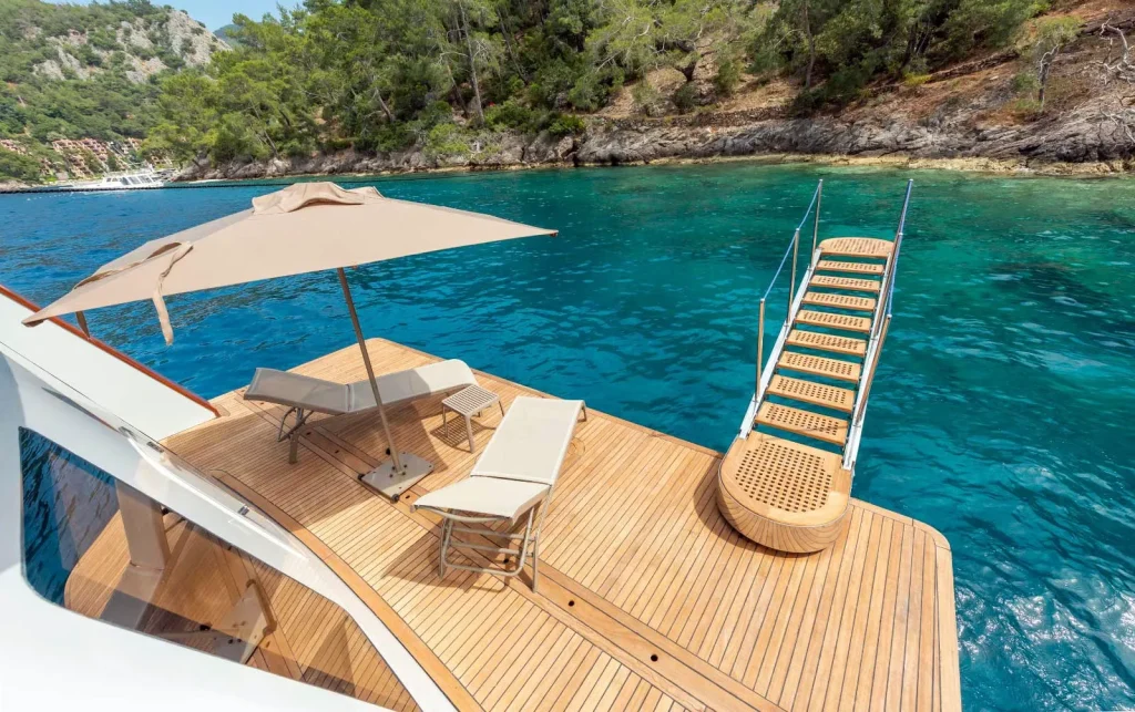 Motor Yacht Simay M