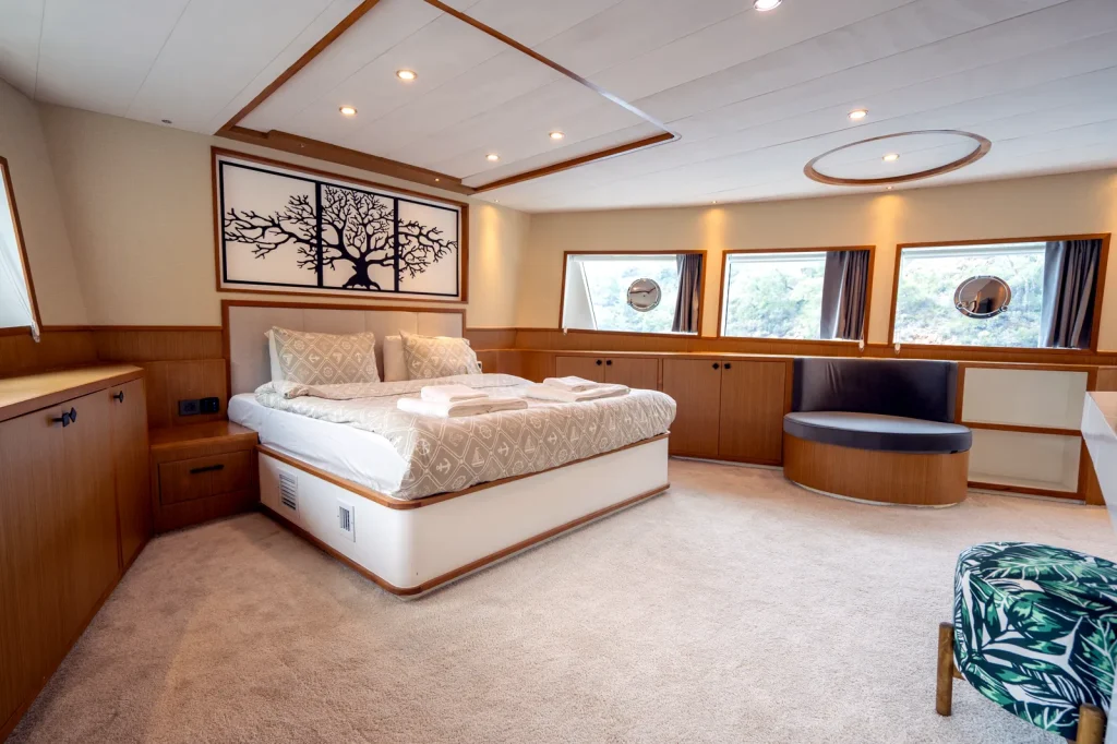 Motor Yacht Cinar Yildizi